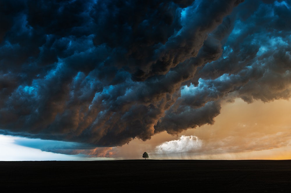 Из серии о печально известной Аллее Торнадо в Соединенных Штатах. Фото: Fredrick Muscat / Fine Art Photography Awards