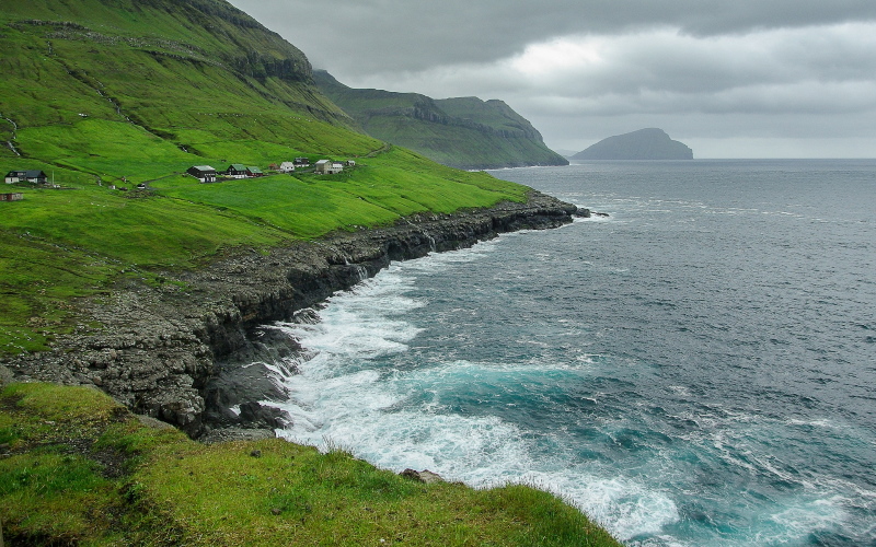 Многовековые овечьи фекалии указывают на то, что Фарерские острова были заселены за 300 лет до прибытия викингов.