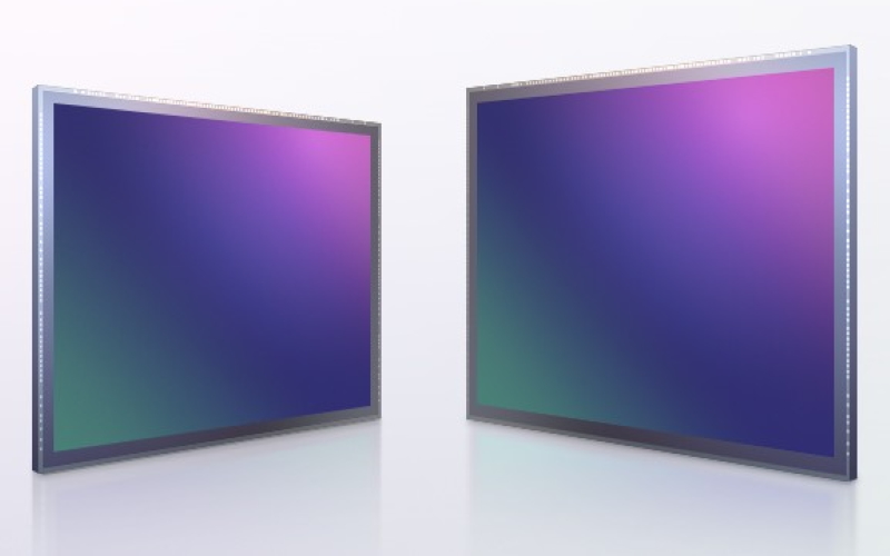 Сообщается, что ISOCELL HP1 (слева) является «первой в отрасли фотоматрицей с разрешением 200 мегапикселей.