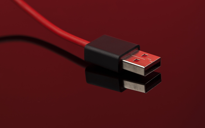 Представлена ​​версия USB4 2.0, обеспечивающая более высокую скорость передачи данных, чем первая версия технологии.