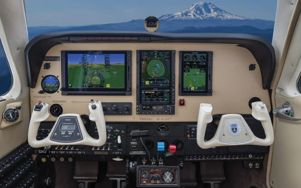 Smart Glide берет на себя множество пилотных задач в аварийных ситуациях, когда двигатель останавливается.