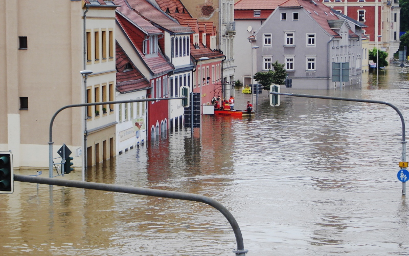 Новый инструмент ООН отображает наводнения с 1985 года на уровне улиц, что поможет планированию стихийных бедствий, особенно в странах Глобального Юга.